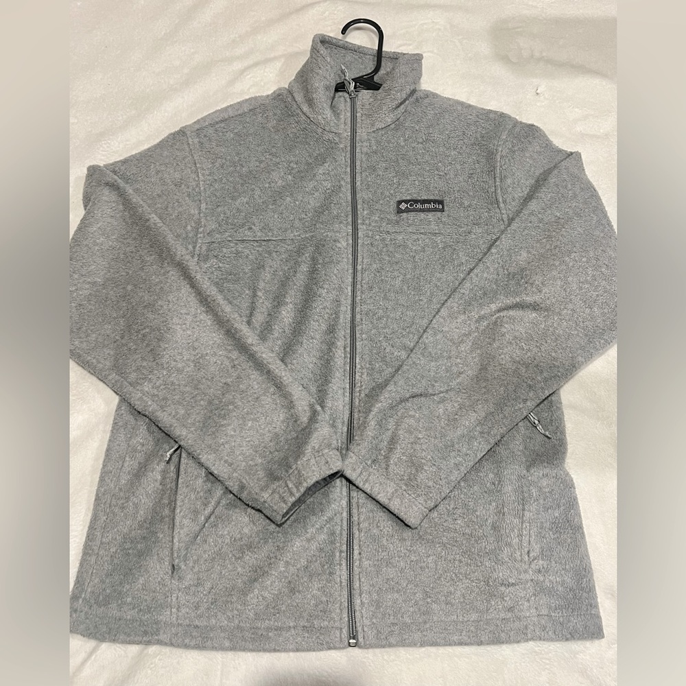 Medium Grey Columbia Zip Up